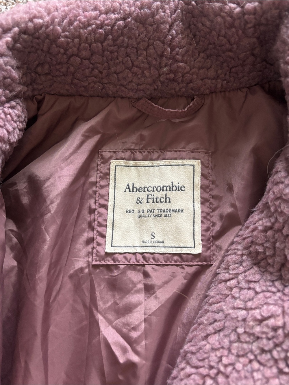 Abercrombie & Fitch Dusty Rose Sherpa Lined Jacket - Picture 2 of 2